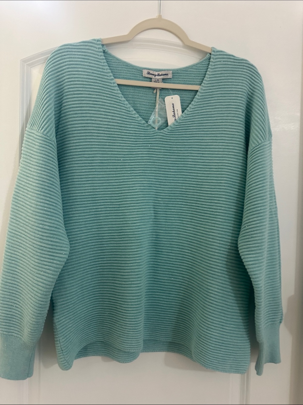 Tommy Bahama Seafoam lightweight V Neck Ribbed Sweater